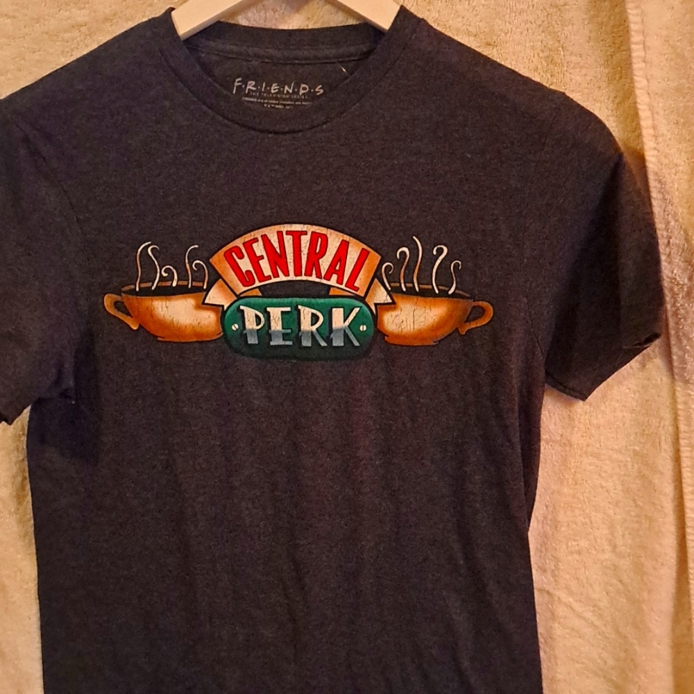 Friends unisex small grey central perk t-shirt